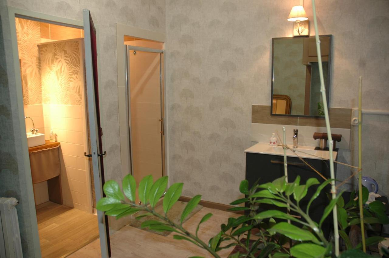 Bed and Breakfast Domaine De La Queyssie Saussignac Zewnętrze zdjęcie